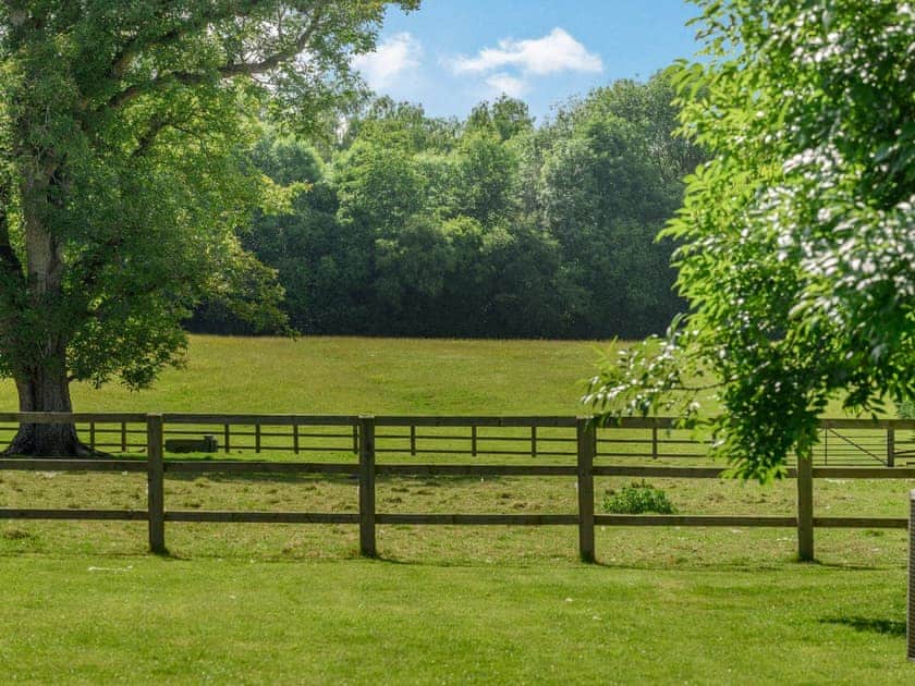 Surrounding area | The Barn, Shipton Under Wychwood