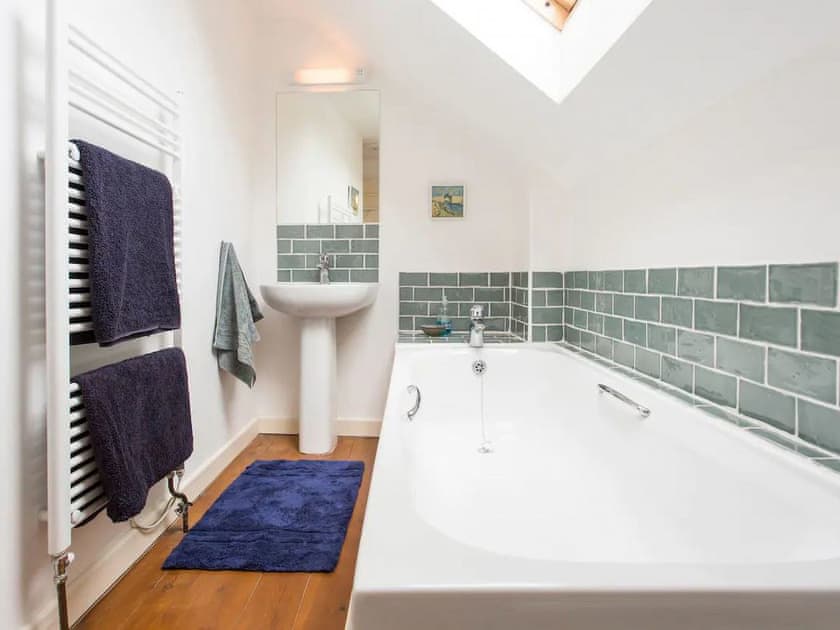 Bathroom | The Shippen, Hartland