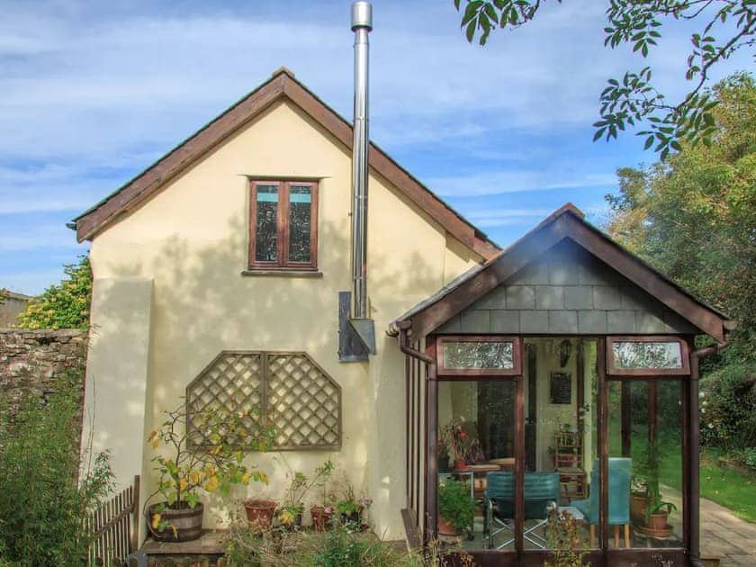 Exterior | The Shippen, Hartland