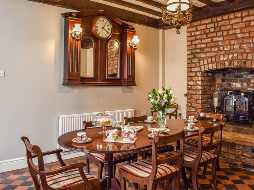 Dining room | Heritage Lodge, Rhyl