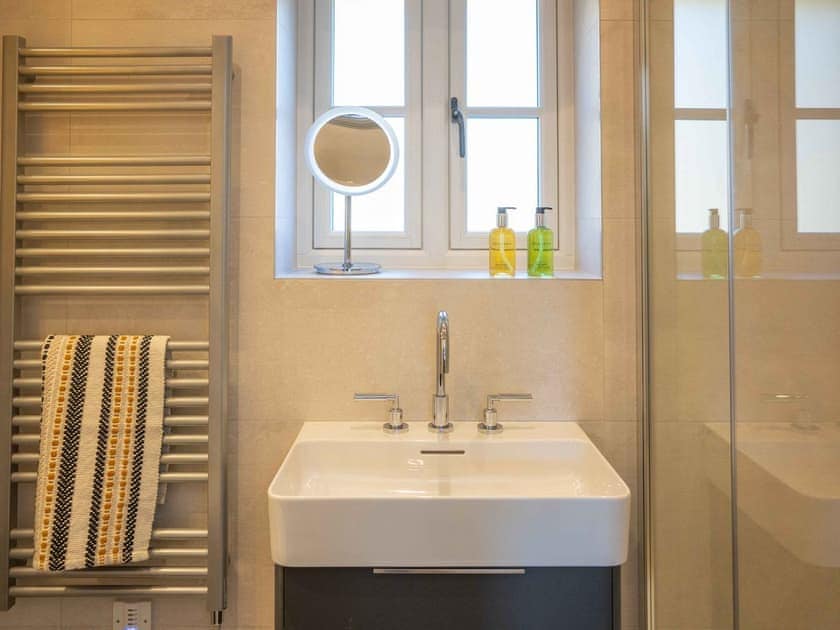Shower room | The Bothy at Gelli Newydd - Gelli Newydd Farm Cottages, Llanrwst