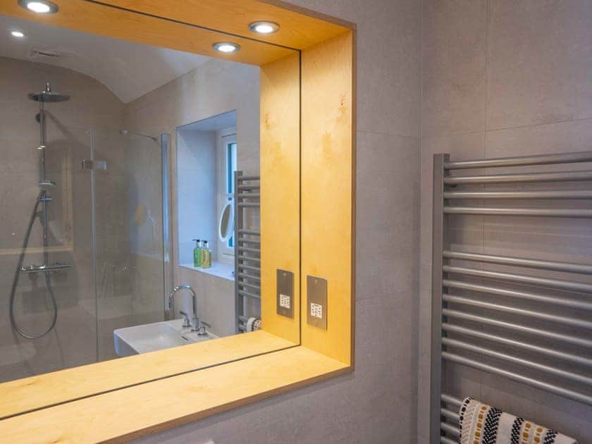 Shower room | The Bothy at Gelli Newydd - Gelli Newydd Farm Cottages, Llanrwst