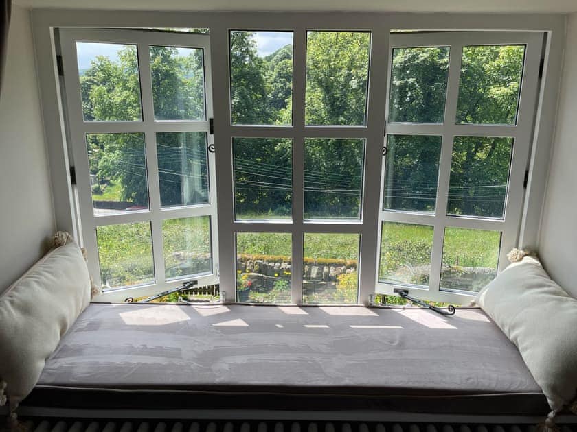 Window seat | Hob Cote, Midgehole, Hebden Bridge