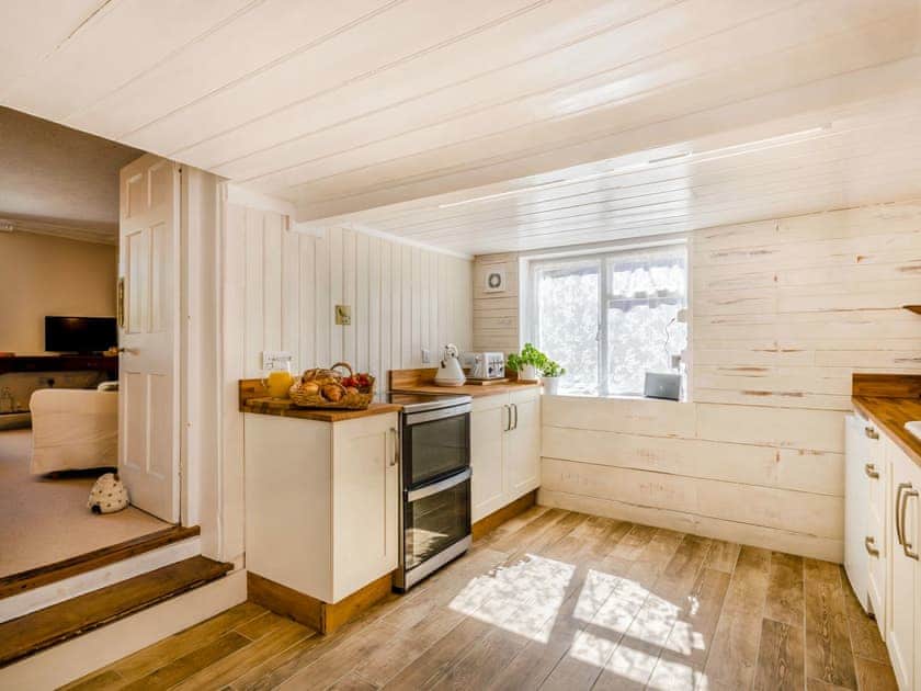 Kitchen | Beehive Cottage, Beccles