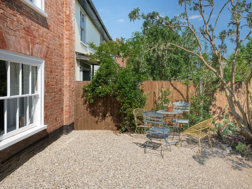 Outdoor area | Beehive Cottage, Beccles