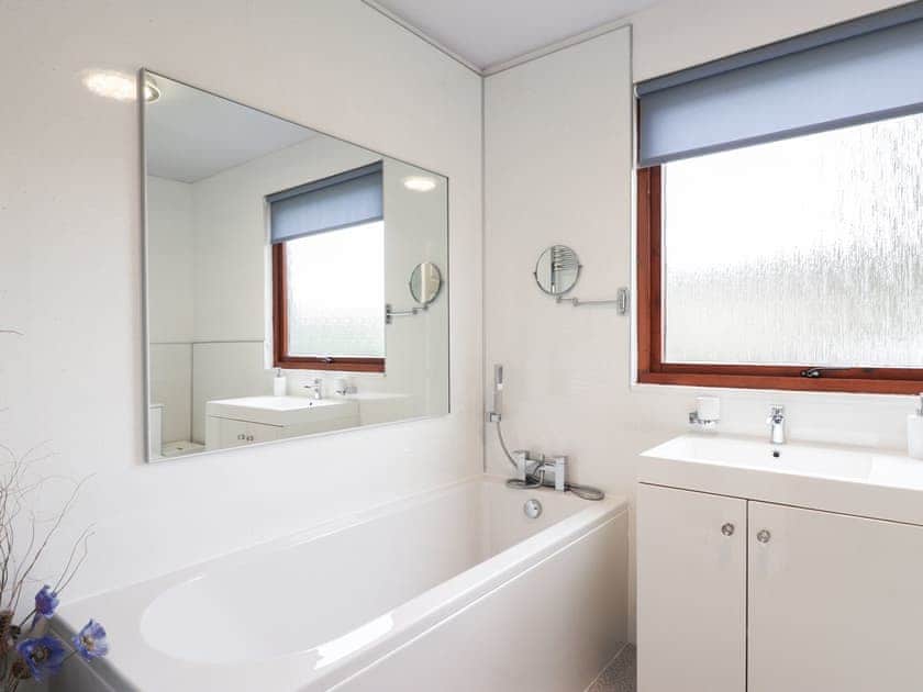 En-suite | Holly Cottage, Gorstan, near Garve