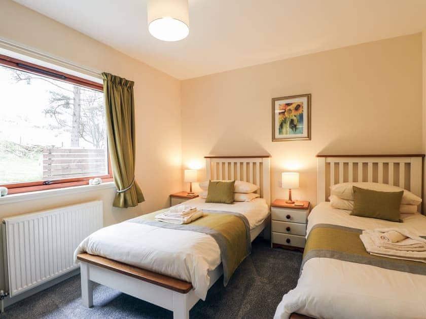 Twin bedroom | Holly Cottage, Gorstan, near Garve