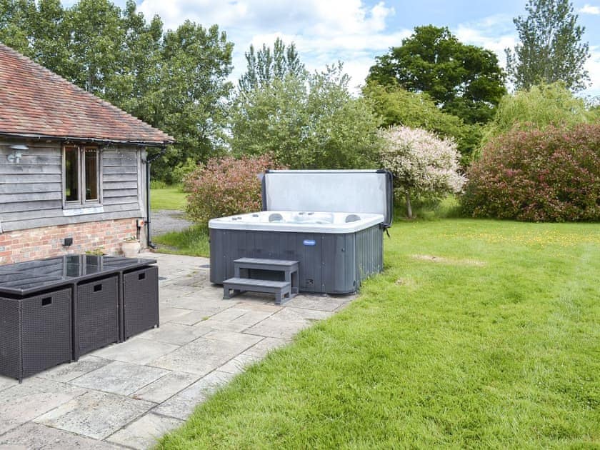 Hot tub | Romden Barn, Smarden, near Ashford