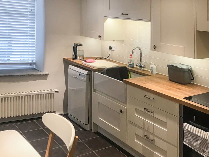 Kitchen | Yr Hen Bwthyn, Llangollen