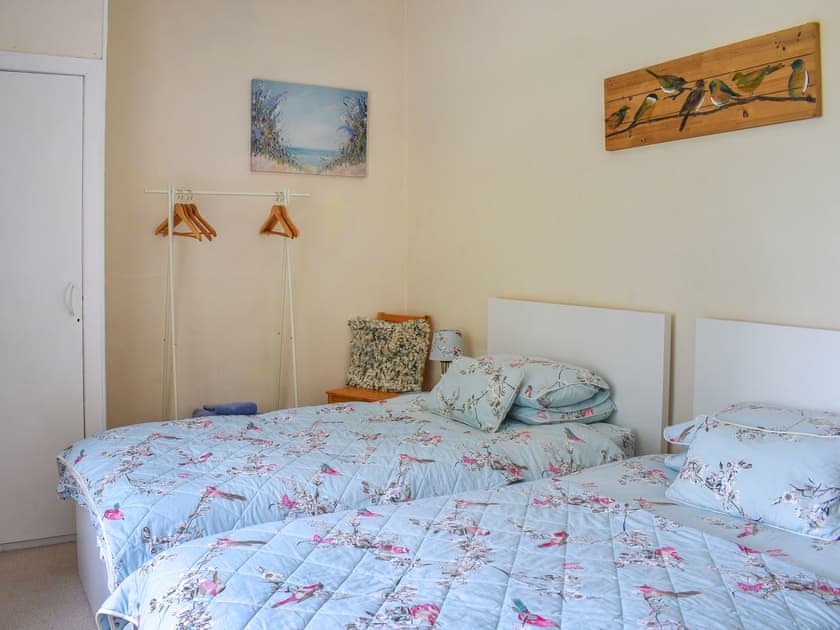 Twin bedroom | Bryn Melyn - Rhyd Uchaf Cottages, Rhyduchaf, near Bala