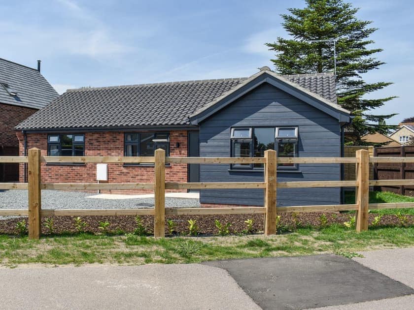 Exterior | Park View, Martham
