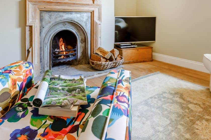 Living room/dining room | Courtyard Retreat, Tenbury Wells