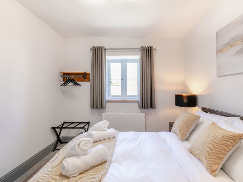 Double bedroom | Clearview, Barlow, near Chesterfield
