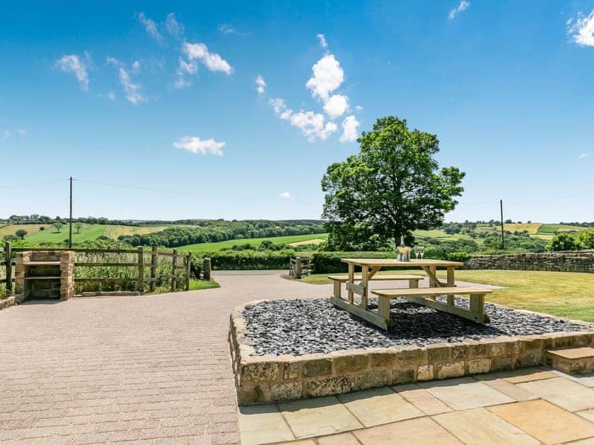 Garden and grounds | Clearview, Barlow, near Chesterfield