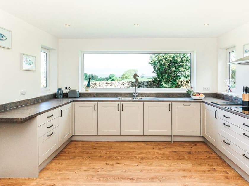 Kitchen | High Kirkland Holiday Cottages: Robin’s Nest - High Kirkland Holiday Cottages, Kirkcudbright