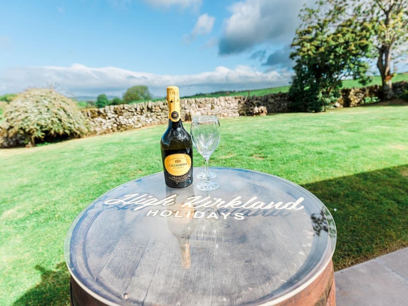 Garden | High Kirkland Holiday Cottages: Robin’s Nest - High Kirkland Holiday Cottages, Kirkcudbright