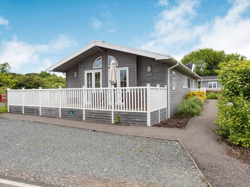 Parking | Acacia Lodge, Mercia Marina, Willington