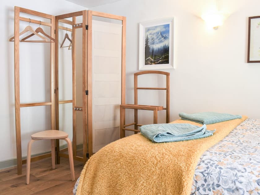 Double bedroom | Teal Cottage, Honiton