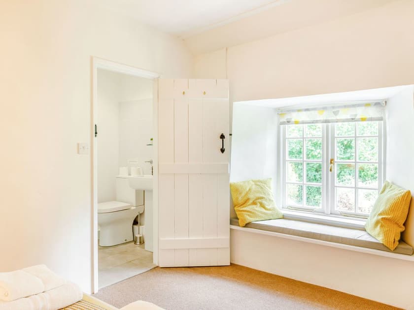Double bedroom | Four Chimneys, Bratton Clovelly