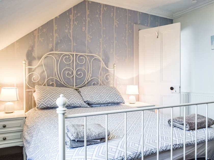 Double bedroom | Maisie Cottage, St Monans, near Anstruther