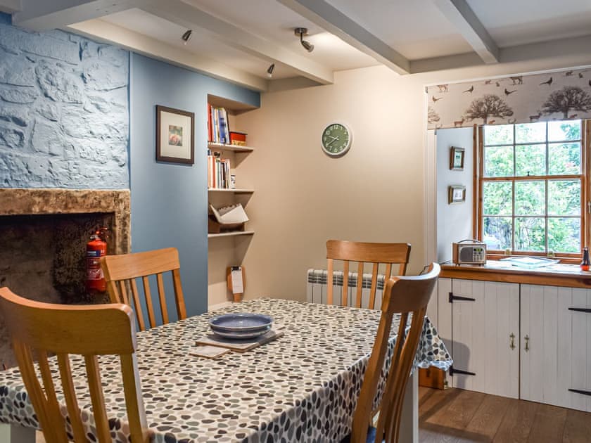 Kitchen/diner | The Thatched Cottage, Ladybank, near St Andrews and Collessie