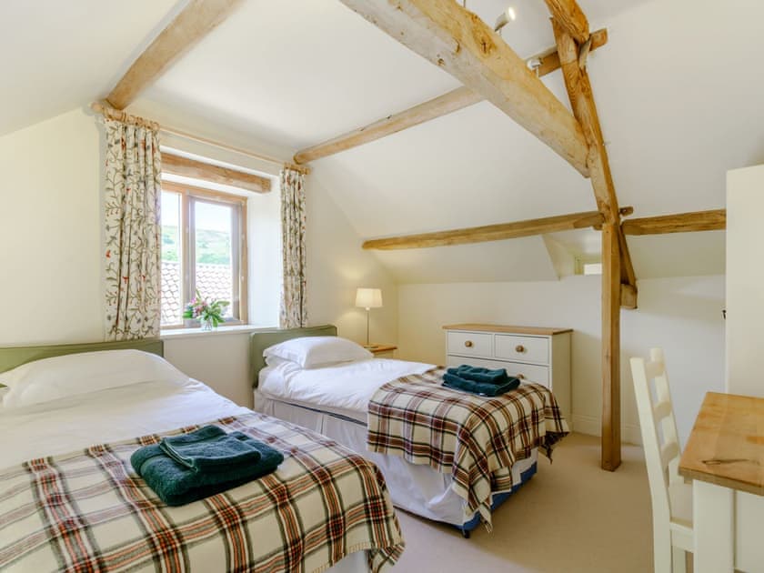 Twin bedroom | The Wheelhouse, Swainby, near Stokesley