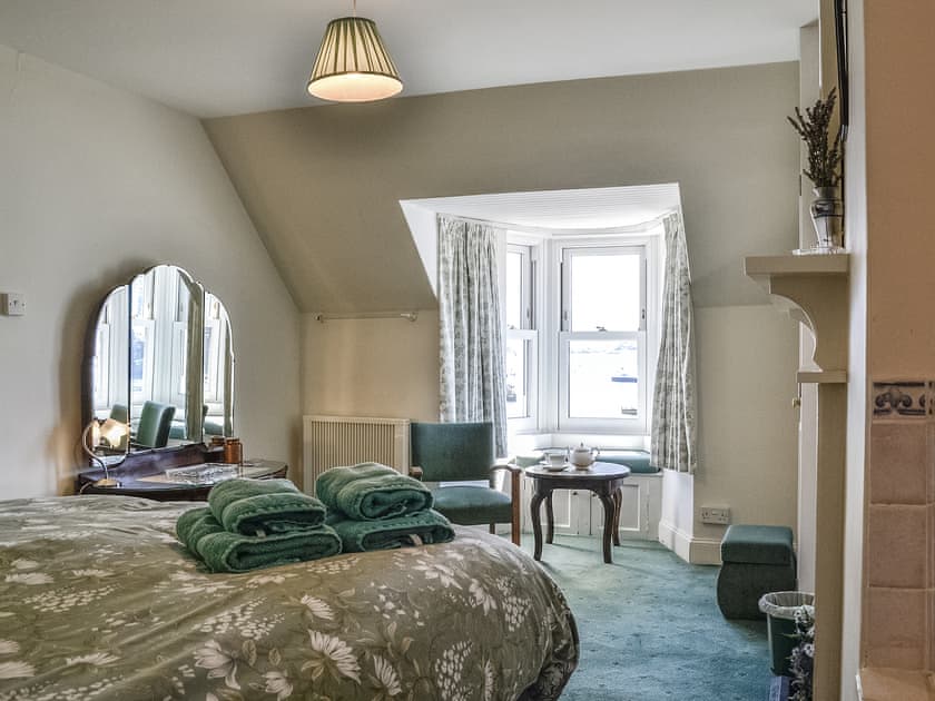 Double bedroom | St Enodoc, Ullapool
