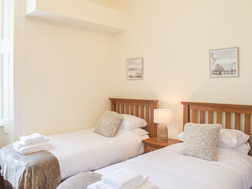 Twin bedroom | Sorbie Villa, Ardrossan, near Ayr