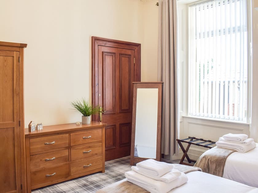 Twin bedroom | Sorbie Villa, Ardrossan, near Ayr