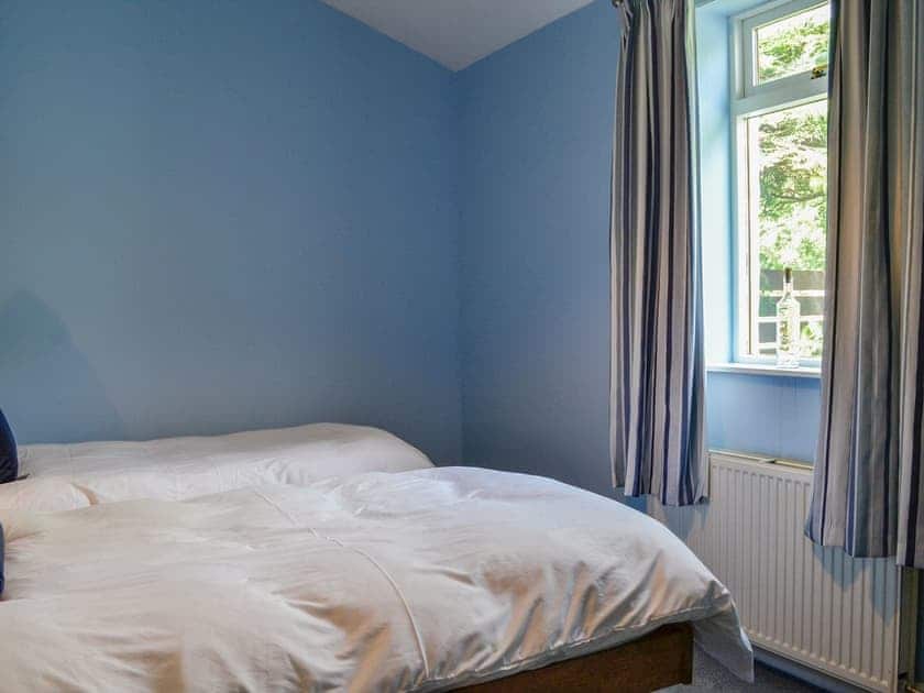 Twin bedroom | Lime tree Cottage, Newtonairds