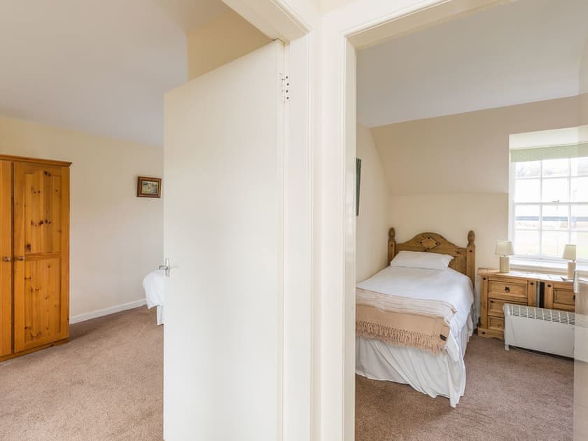 Twin bedroom | Balnain 1, Brahan, near Dingwall