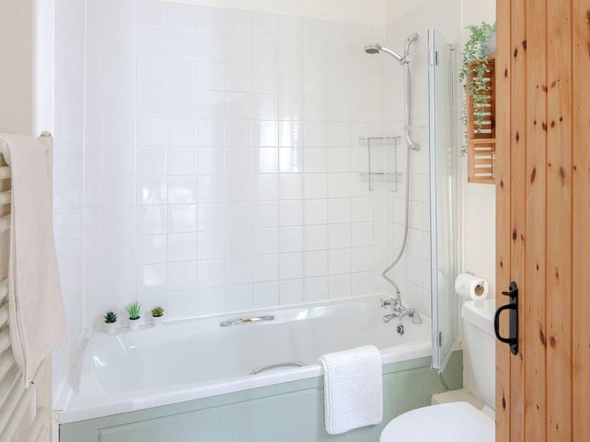En-suite | Mole End - Libbear Barton, Shebbear, near Bude