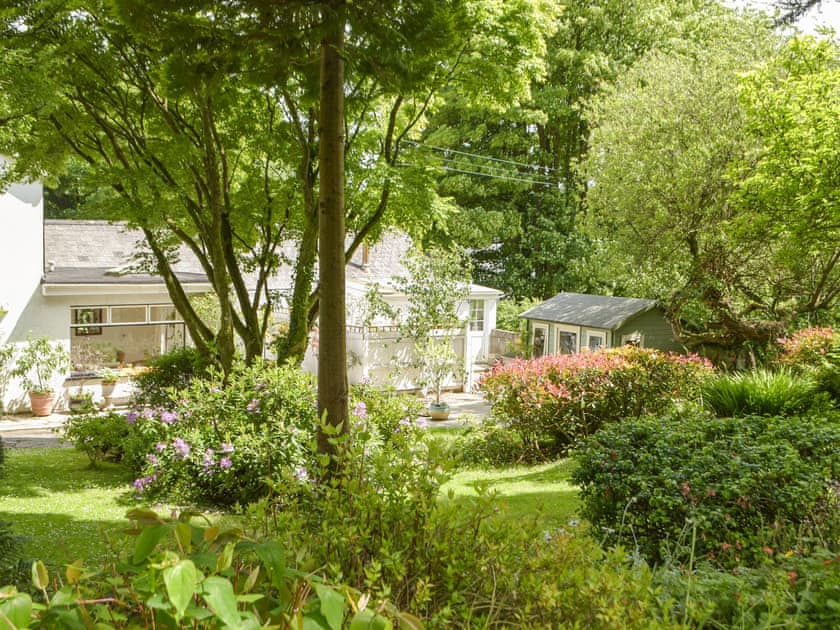 Owners grounds which are shared with guests  | Stoneyford Cottage, Narberth