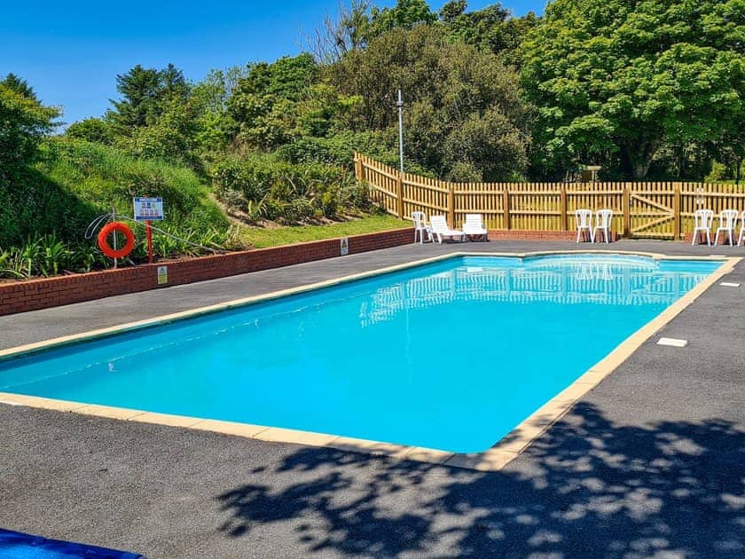 Shared heated Swimming pool | Honeysuckle Cottage, Willingcott Valley, Woolacombe