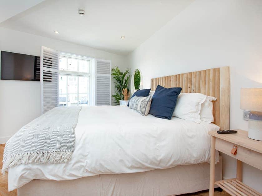 Double bedroom | Belgrave Sands Apartment 2, Torquay
