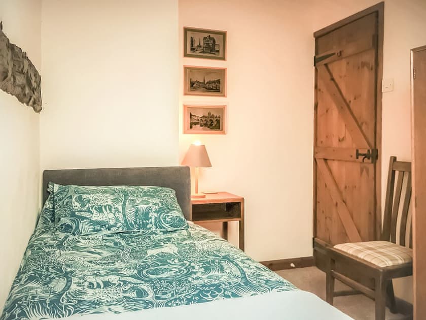 Single bedroom | Jinney Ring - Mocktree Barns Holiday Cottages, Leintwardine, near Ludlow