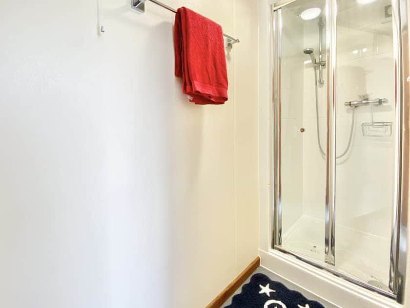 On-site amenities | Chelworth Shepherds Huts - Birch Shepherds Hut, Chelworth Shepherds Huts - Poppy Shepherds Hut, Ivy Shepherds Hut - Chelworth Shepherds Huts , Cricklade