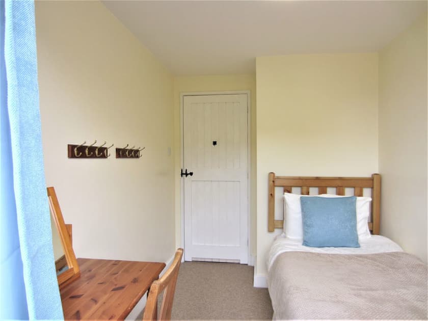 Single bedroom | The Smithy, Bodsham, near Canterbury