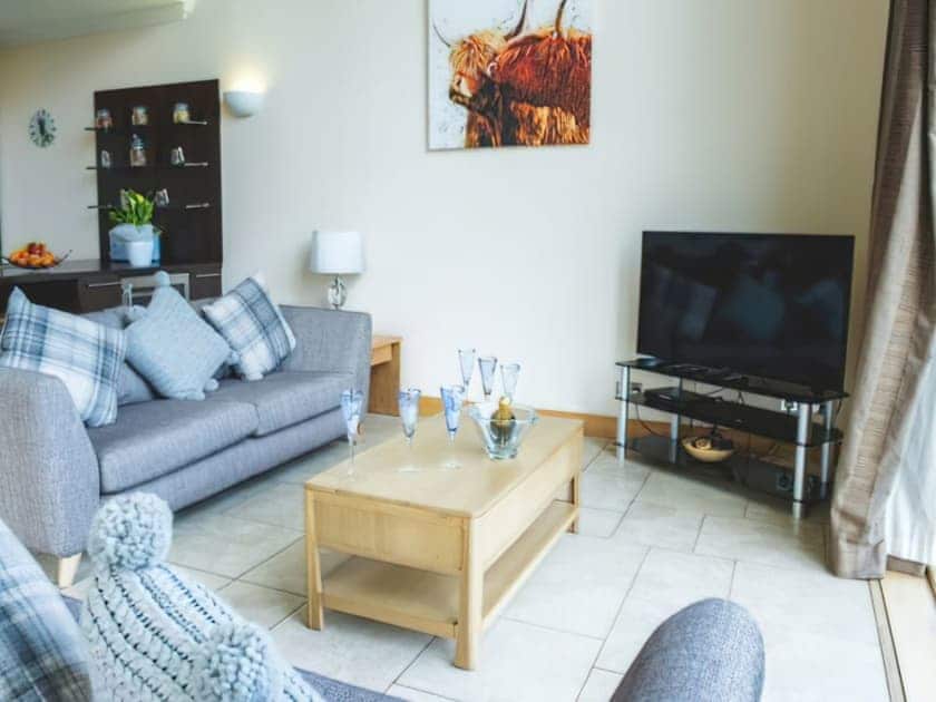 Living area | Garioch Lodge - Clovenstone Lodges, Inverurie