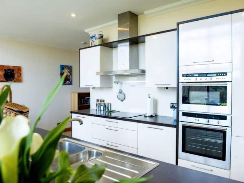 Kitchen area | Garioch Lodge - Clovenstone Lodges, Inverurie