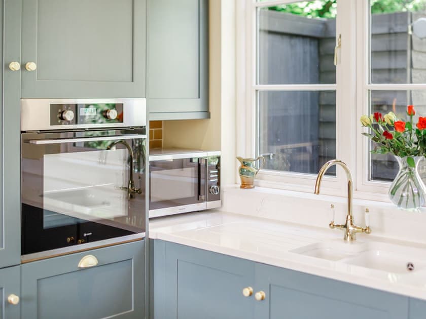 Kitchen area | Cavern House, Torquay