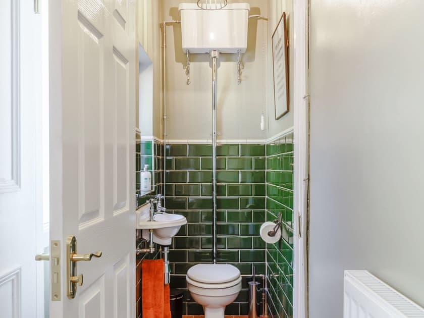 Separate toilet | Cavern House, Torquay