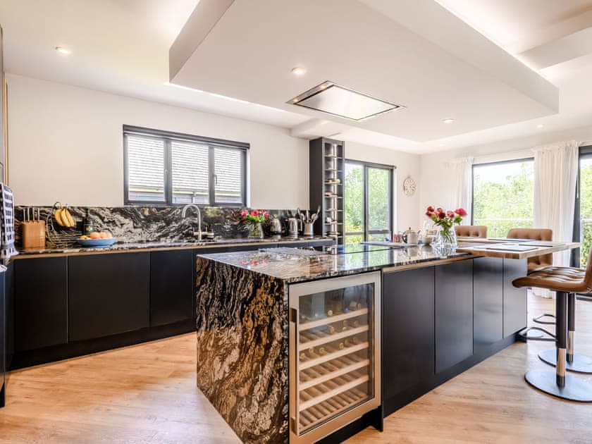 Kitchen area | Otters Reach, Hoveton