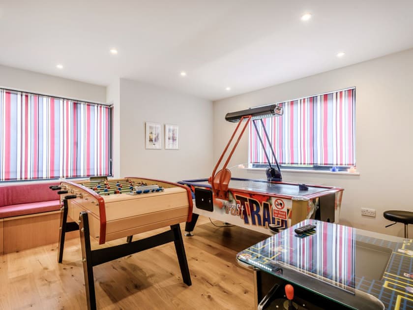 Games room | Otters Reach, Hoveton