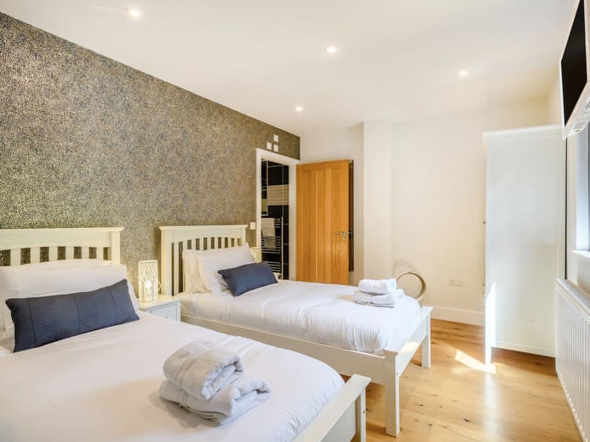 Twin bedroom | Otters Reach, Hoveton