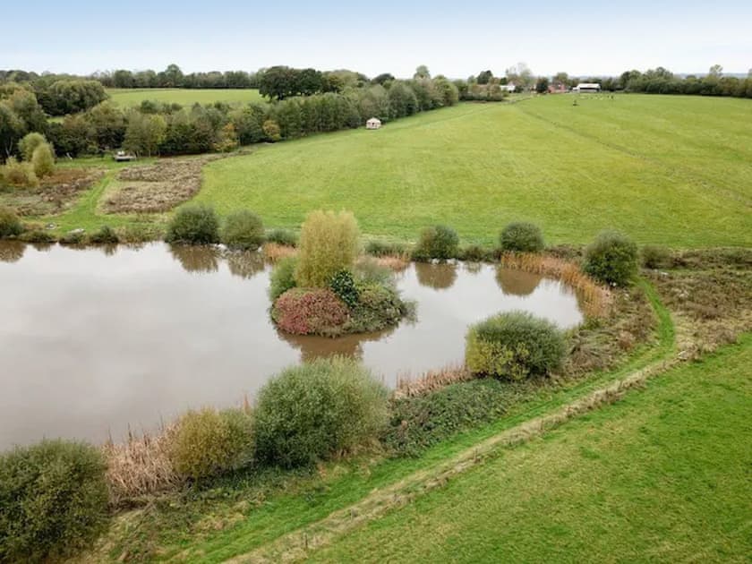 Setting | Lake View Yurts, Warminster