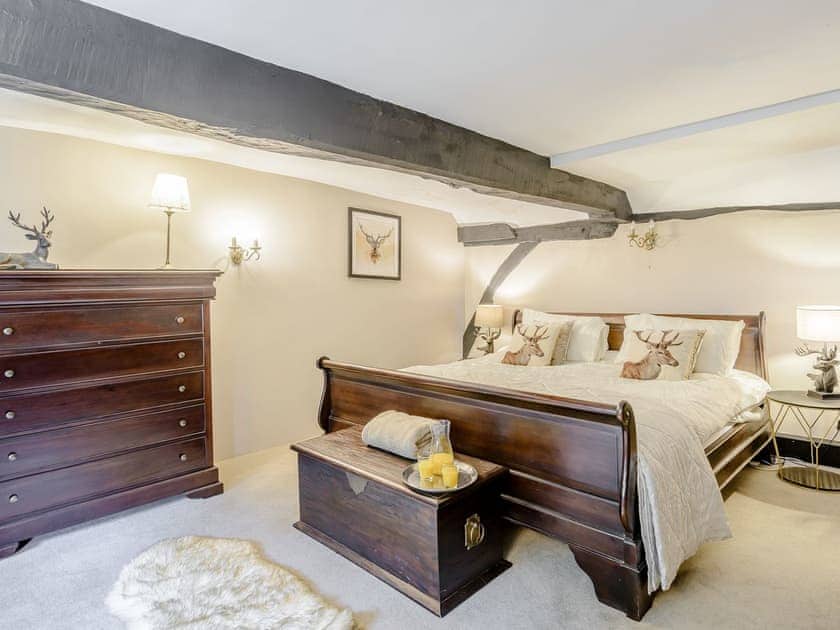 Double bedroom | Yew Tree Farm, Ashford