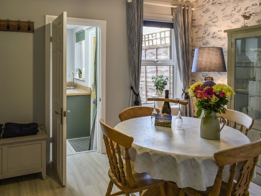 Dining room | Curlew Cottage, Pakefield
