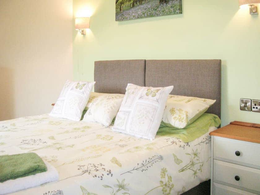 Double bedroom | Bevan House, Hundred House, near Builth Wells