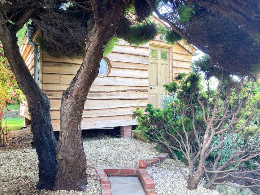 Exterior | Walnut Lodge, Launcherley, near Wells